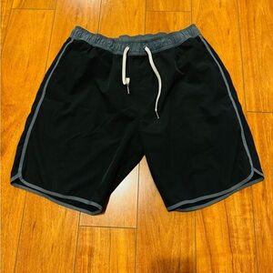 FAIR HARBOR men short